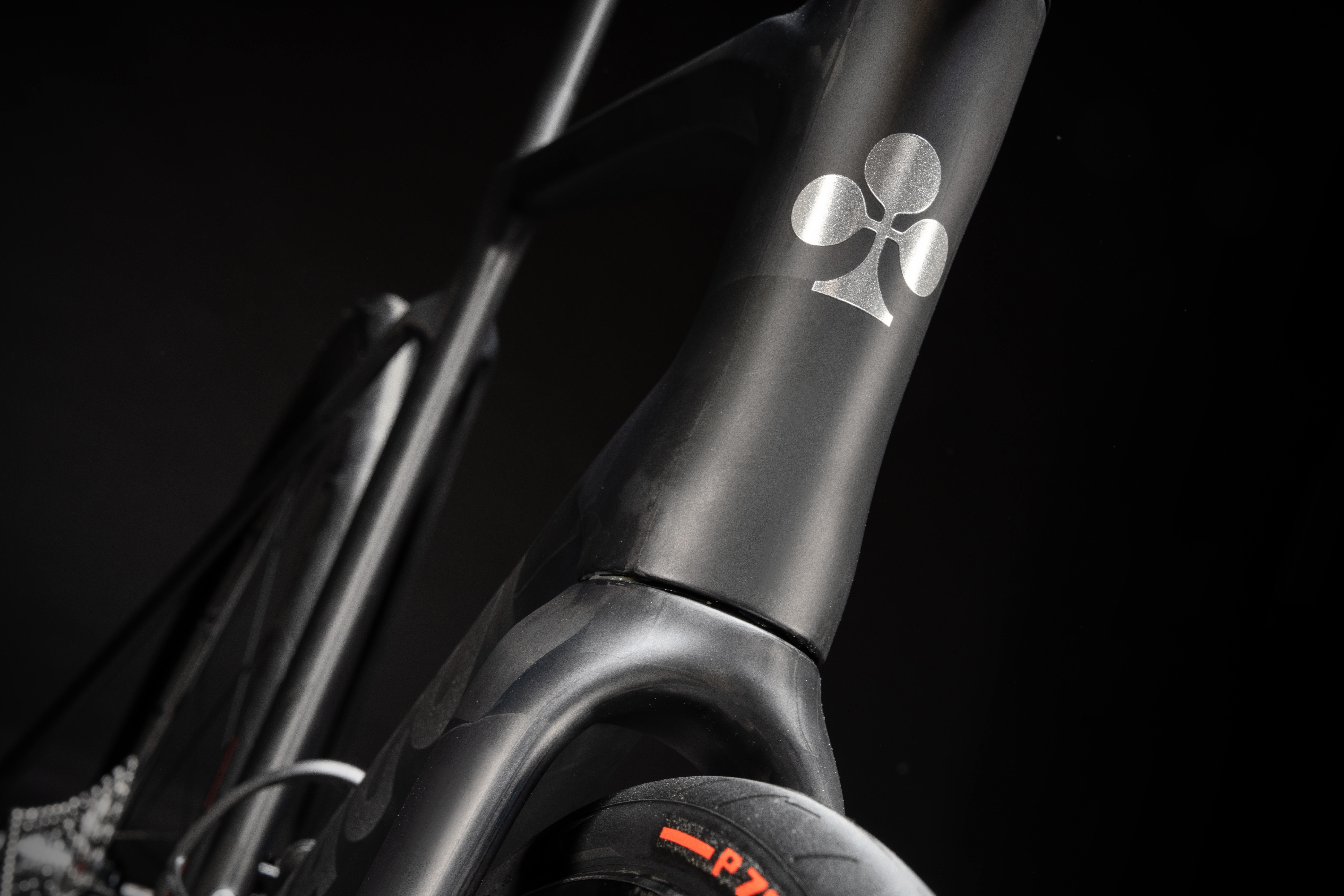 Colnago V5Rs VUBC dark studio