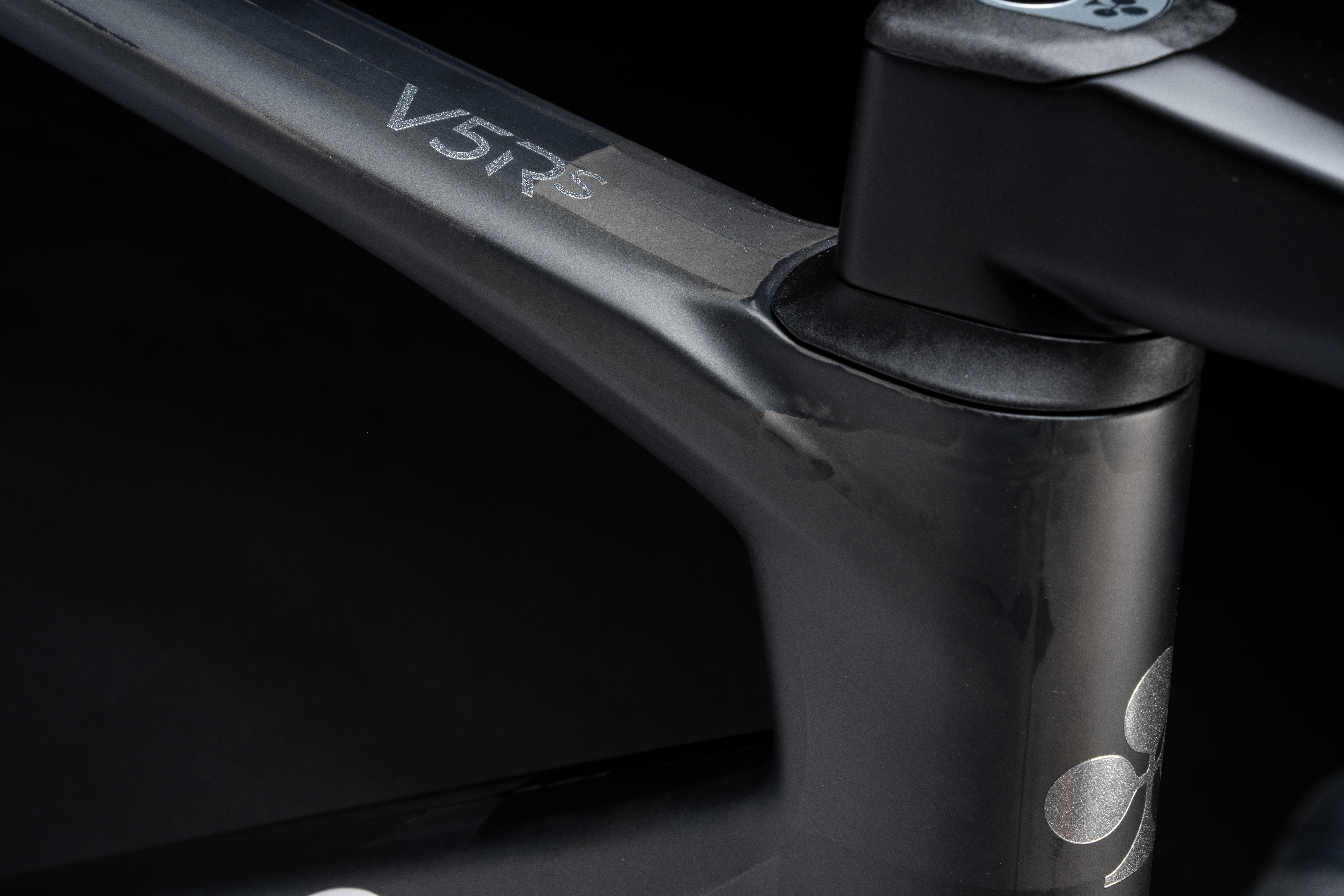 Colnago V5Rs VUBC dark studio